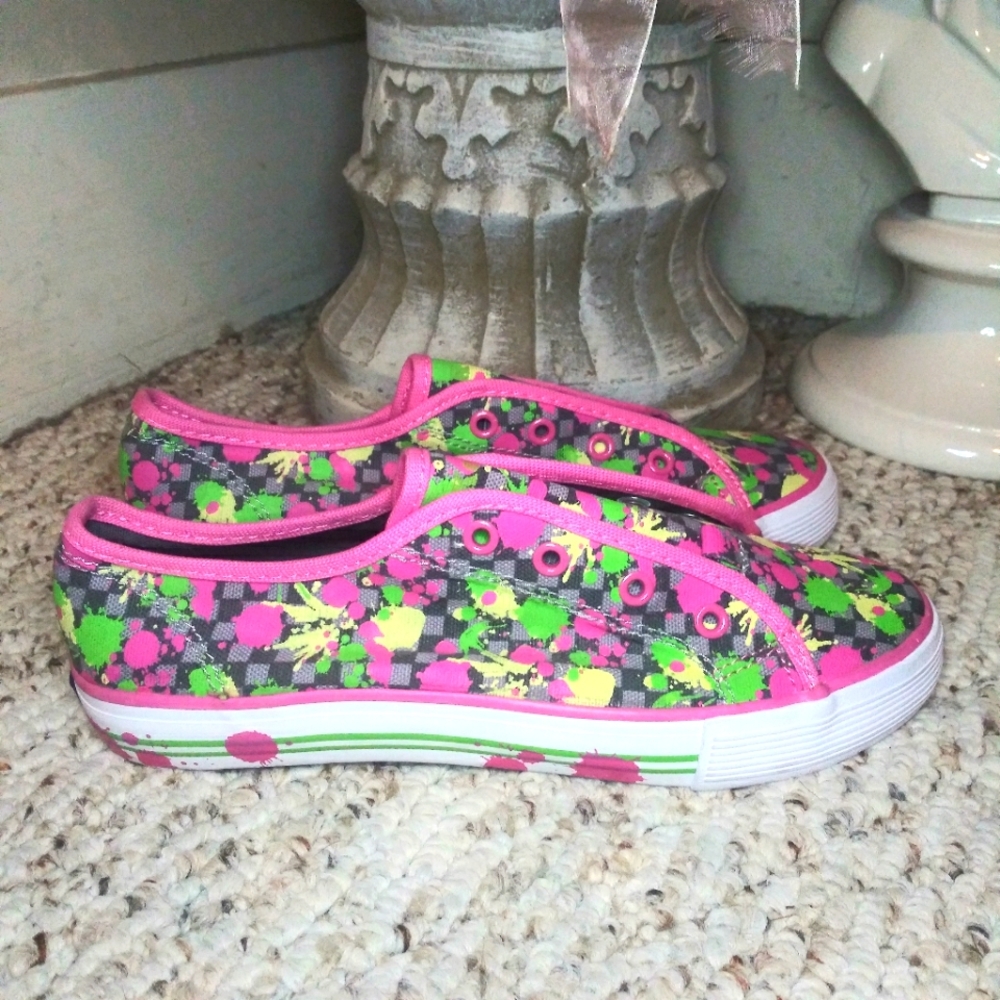 Keds Dahlia Gray Checkerboard Pink, Green, Yellow & Gray Paint Splatter Sneakers